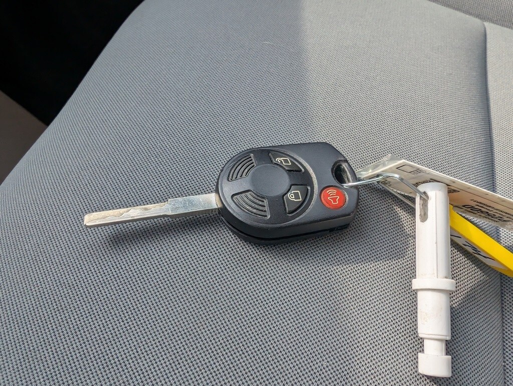 Used 2015 Ford Escape SE SUV