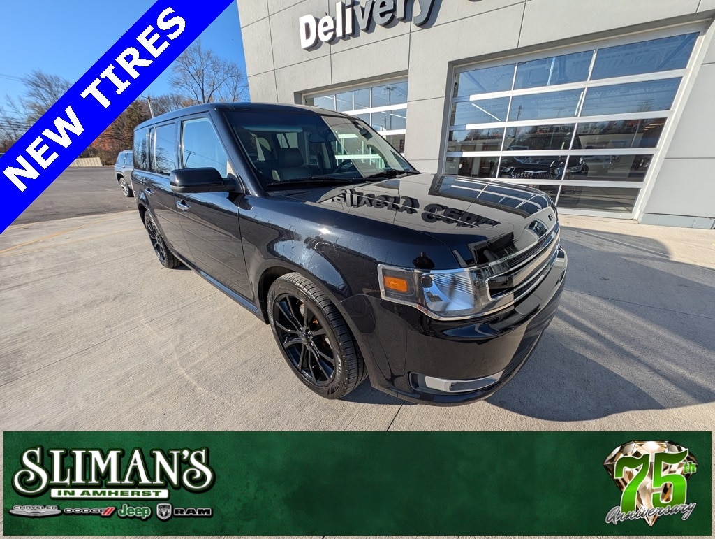 2019 Ford Flex SEL's photo