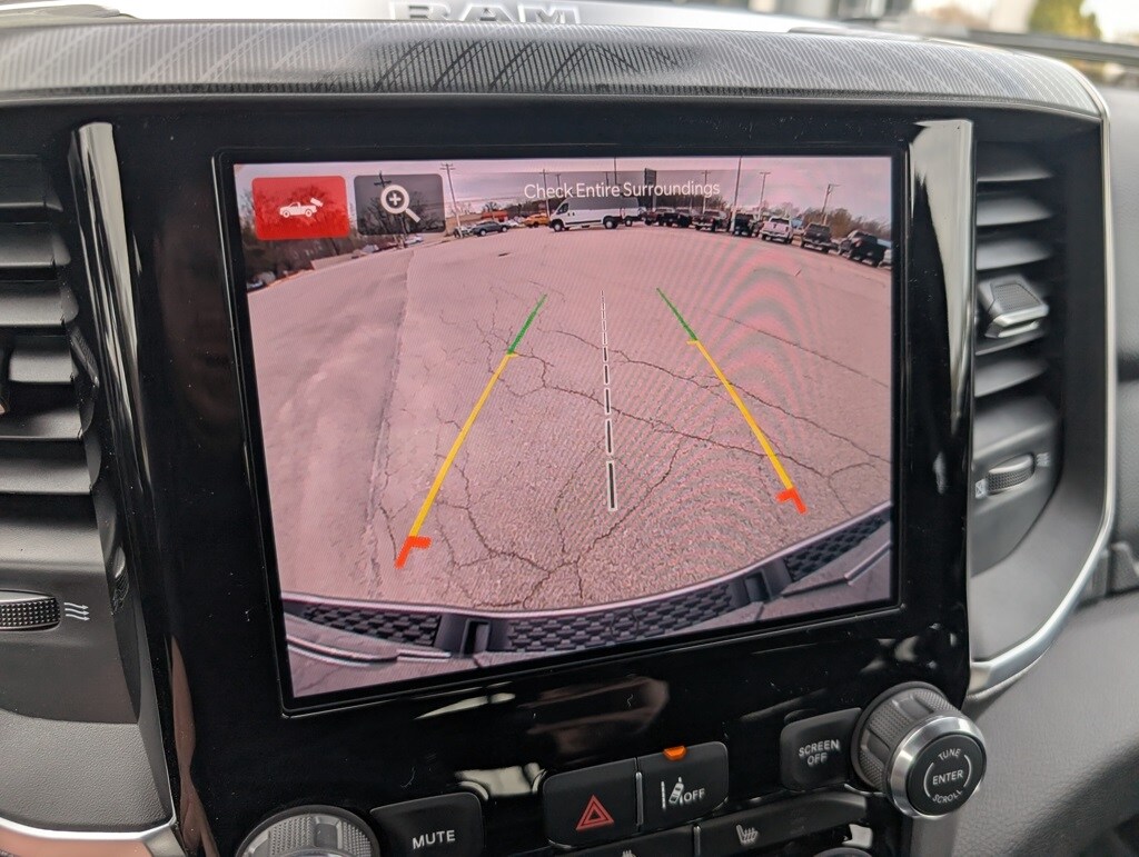2025 Ram 1500 Big Horn photo 3
