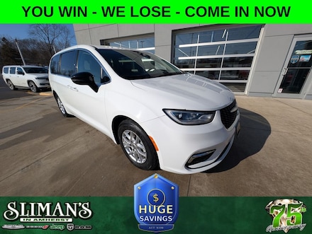 2024 Chrysler Pacifica Touring L Minivan/Van