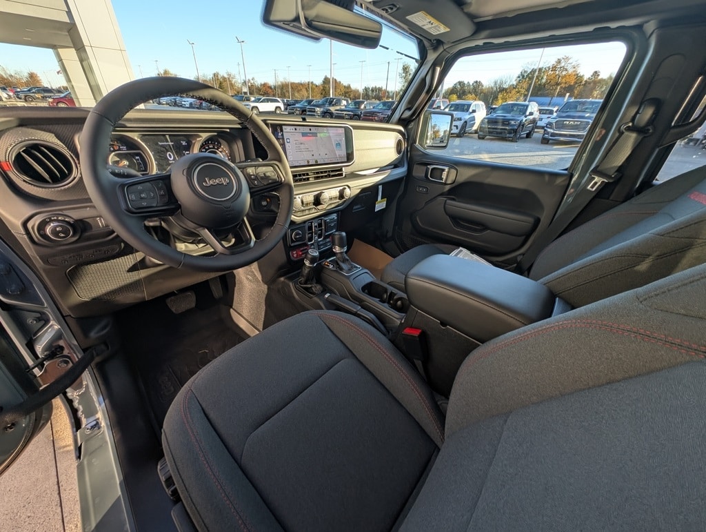 New 2025 Jeep Gladiator RUBICON 4X4 Pickup