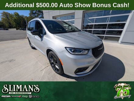 2026 Chrysler Pacifica SELECT AWD Passenger Van