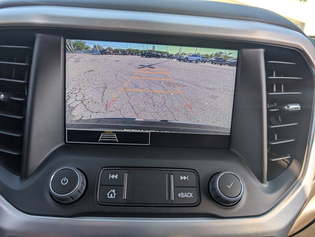 2023 Gmc Acadia SLE photo 2