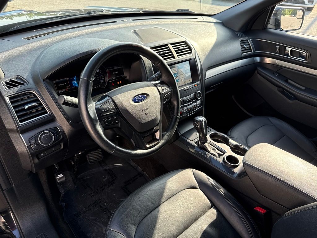 Used 2018 Ford Explorer XLT with VIN 1FM5K7D8XJGB16383 for sale in Amherst, OH