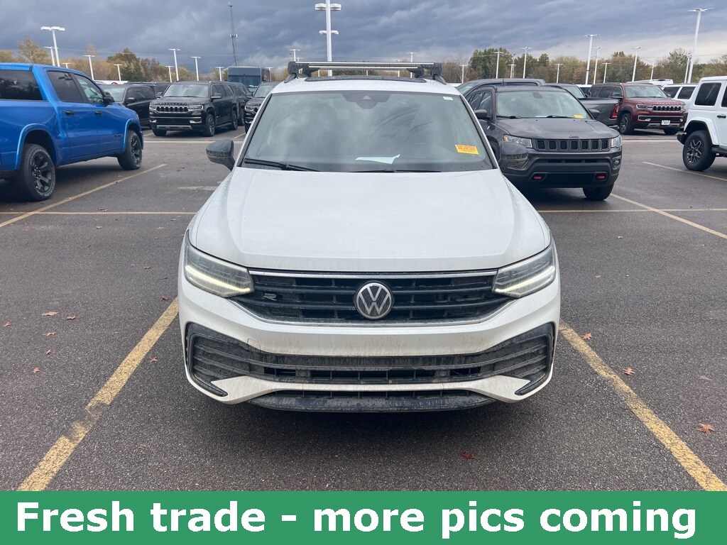 Used 2024 Volkswagen Tiguan 2.0T SE R-Line Black SUV