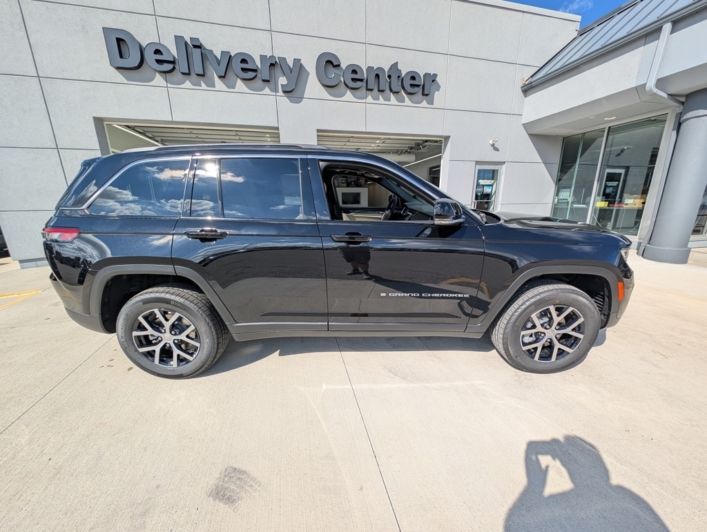 New 2025 Jeep Grand Cherokee LIMITED 4X4 Sport Utility