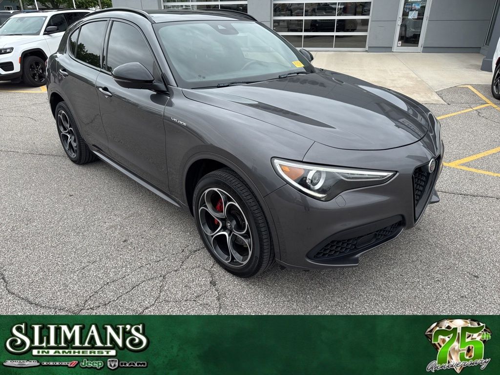 2022 Alfa Romeo Stelvio Ti Veloce AWD's photo