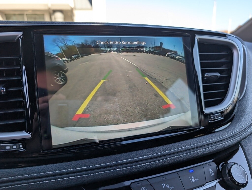 New 2026 Chrysler Pacifica SELECT Passenger Van