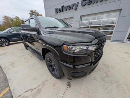 2026 Ram 1500 BIG HORN CREW CAB 4X4 5'7 BOX Pickup