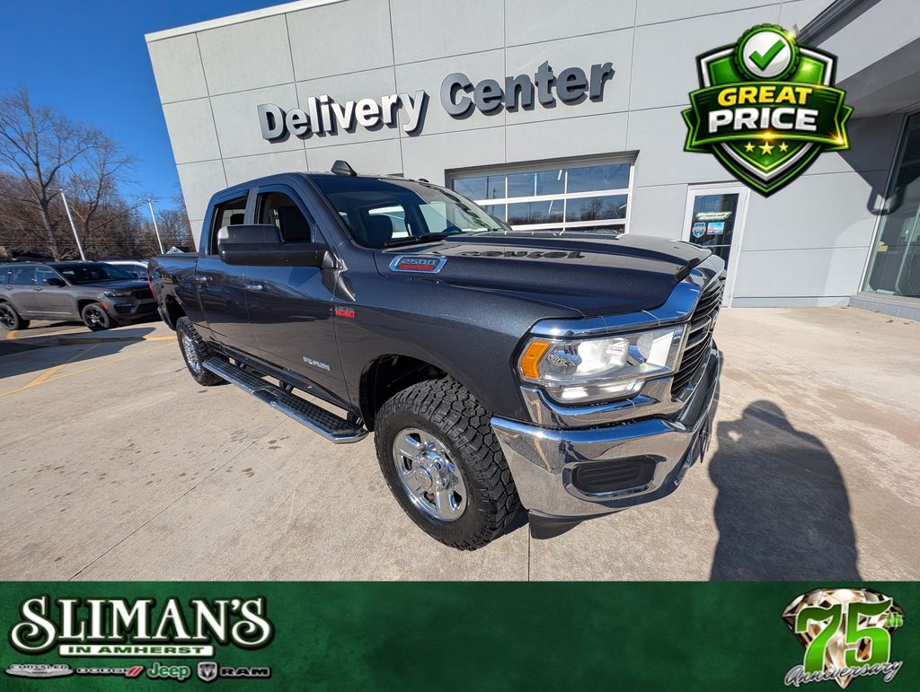 2019 RAM 2500 Big Horn 4X4 Crew Cab SWB's photo