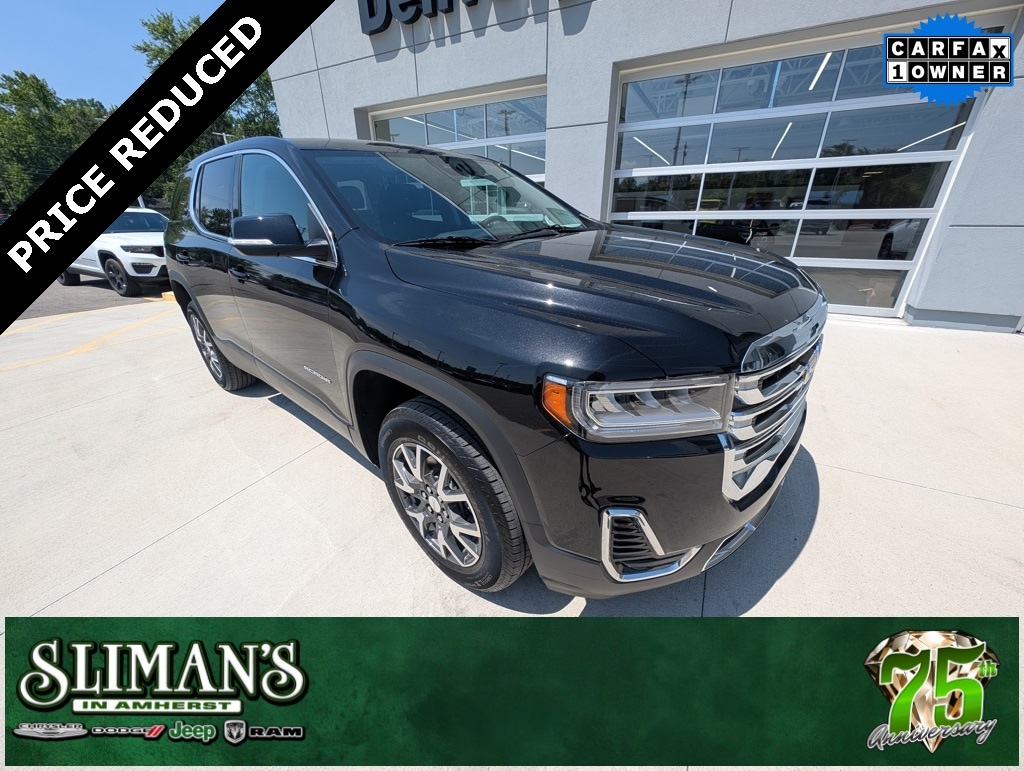 2023 GMC Acadia SLE's photo