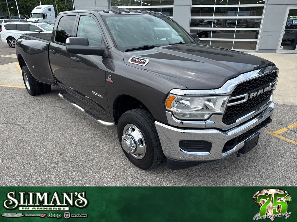 2020 RAM 3500 Tradesman 4X4 Crew Cab LWB's photo