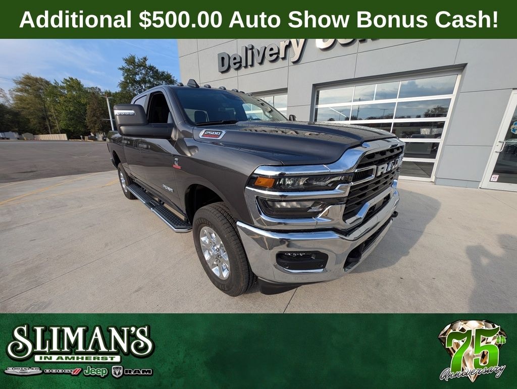 New 2025 Ram 2500 BIG HORN CREW CAB 4X4 6'4 BOX Pickup