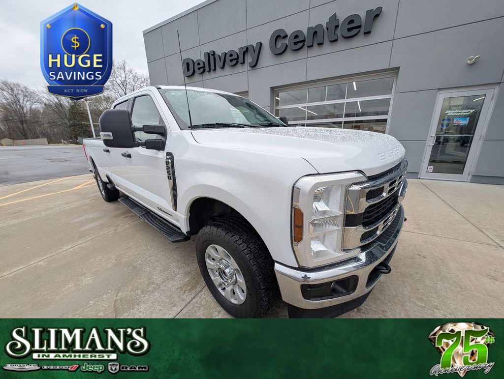 2024 Ford F-250 XLT 4x4 Crew Cab 8' Box's photo