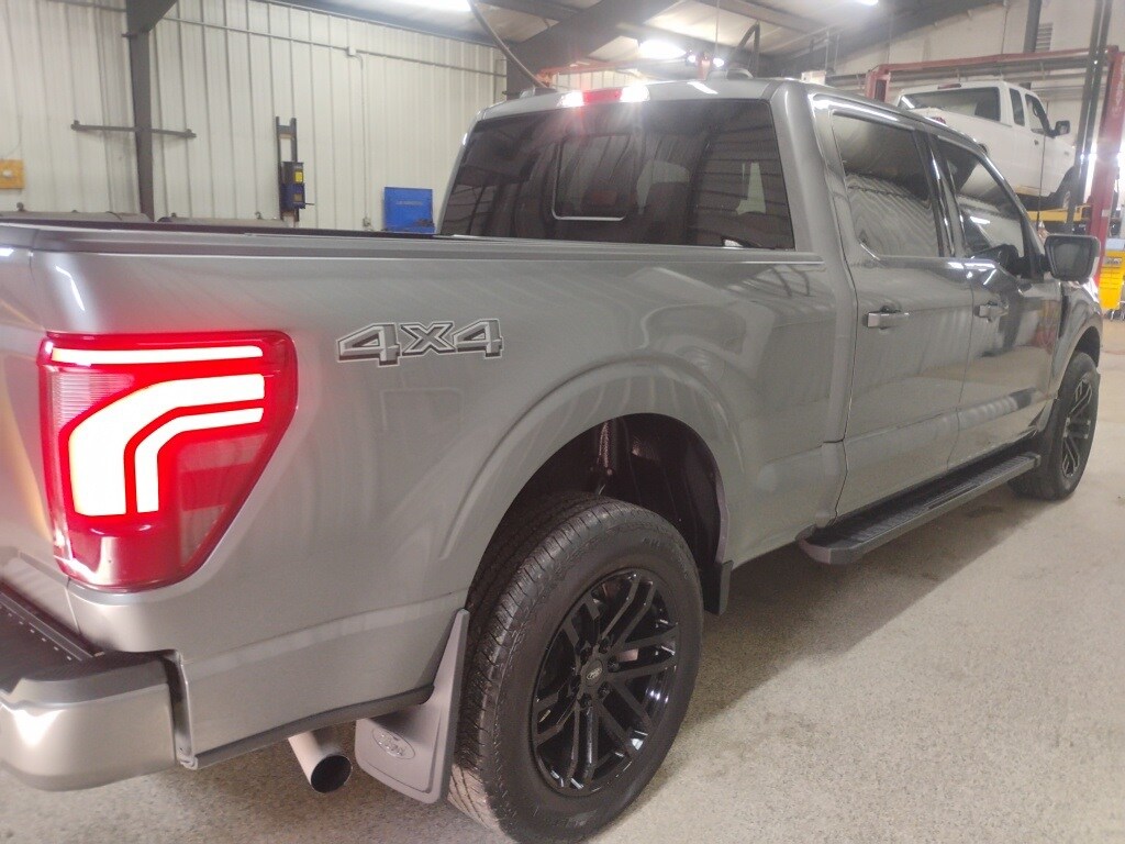 2024 Ford F-150 Lariat photo 4