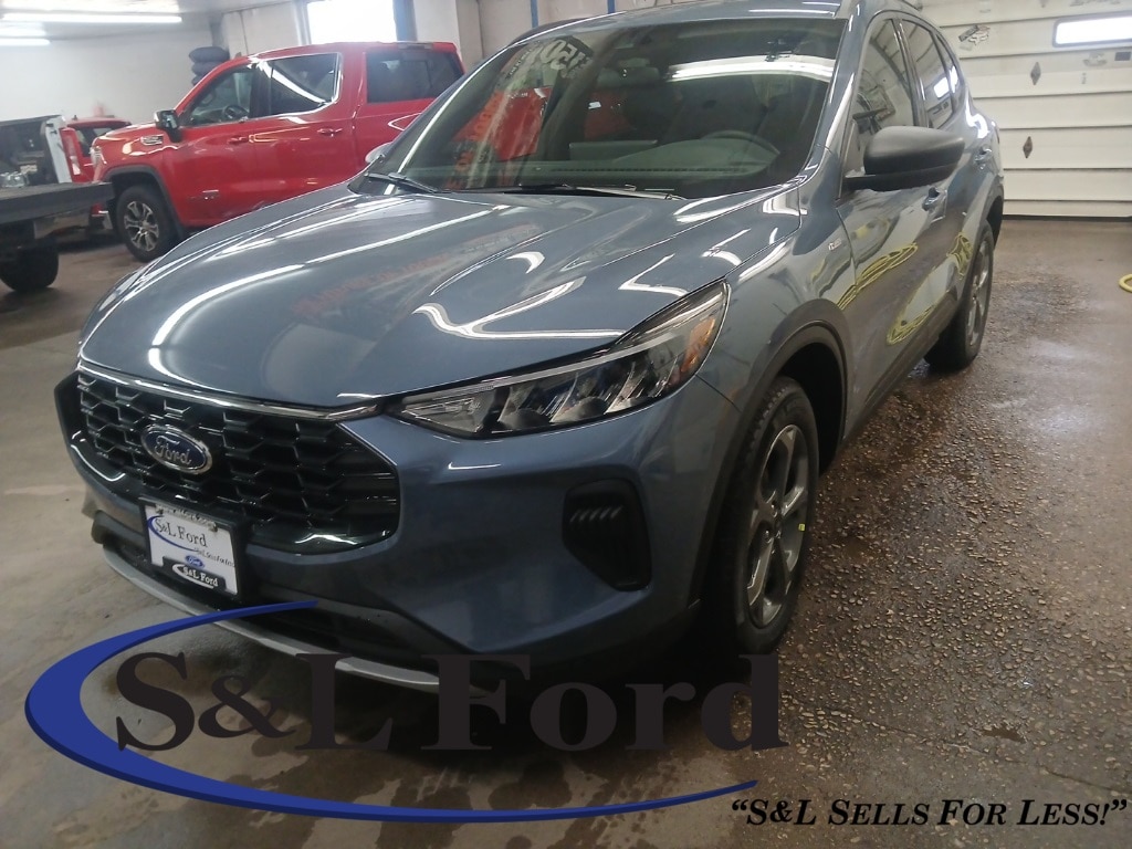 New 2026 Ford Escape ST-Line SUV