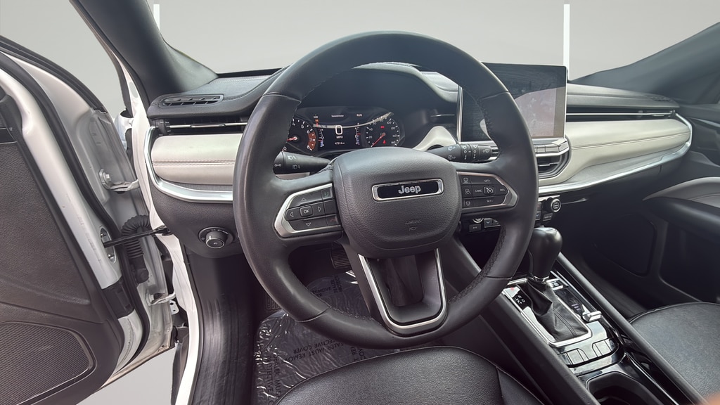 2025 Jeep Compass Limited - Photo 15