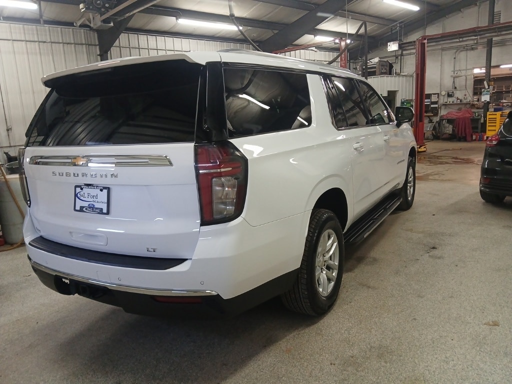 Used 2024 Chevrolet Suburban LT SUV