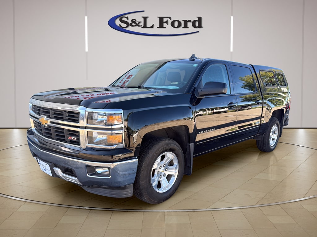 Used 2015 Chevrolet Silverado 1500 LT Crew Cab Short Bed Truck