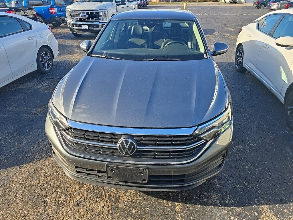 2024 Volkswagen Jetta 1.5T SE photo 2