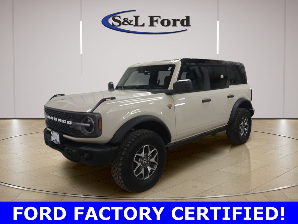 2025 Ford Bronco Badlands 4x4's photo