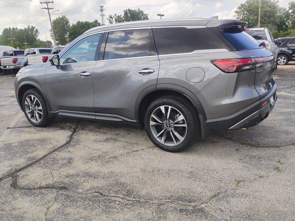 2025 Infiniti QX60 Luxe photo 3