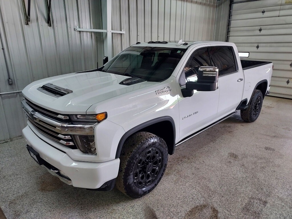 Used 2022 Chevrolet Silverado 2500HD High Country Crew Cab Short Bed Truck