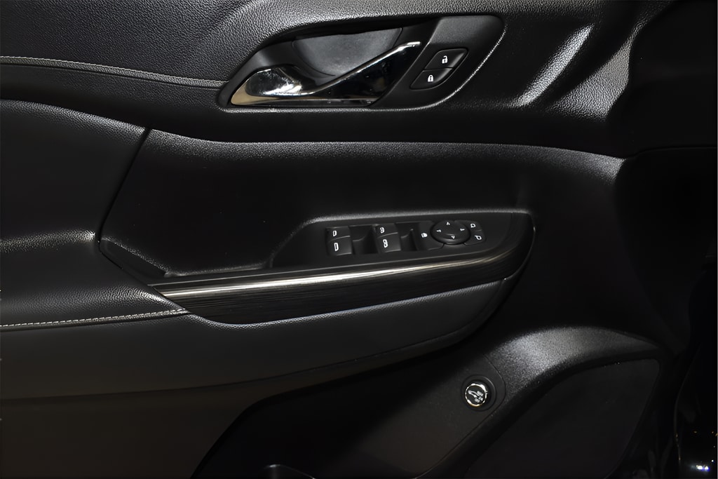 2023 GMC Acadia SLT - Photo 24