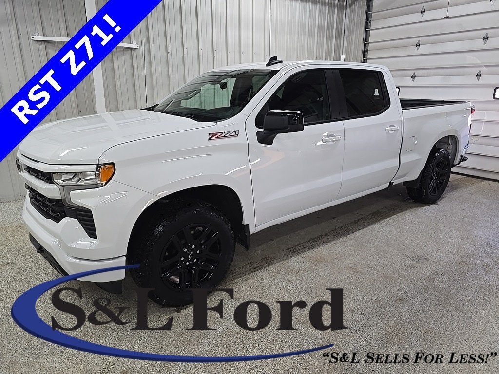Used 2024 Chevrolet Silverado 1500 RST Crew Cab Short Bed Truck