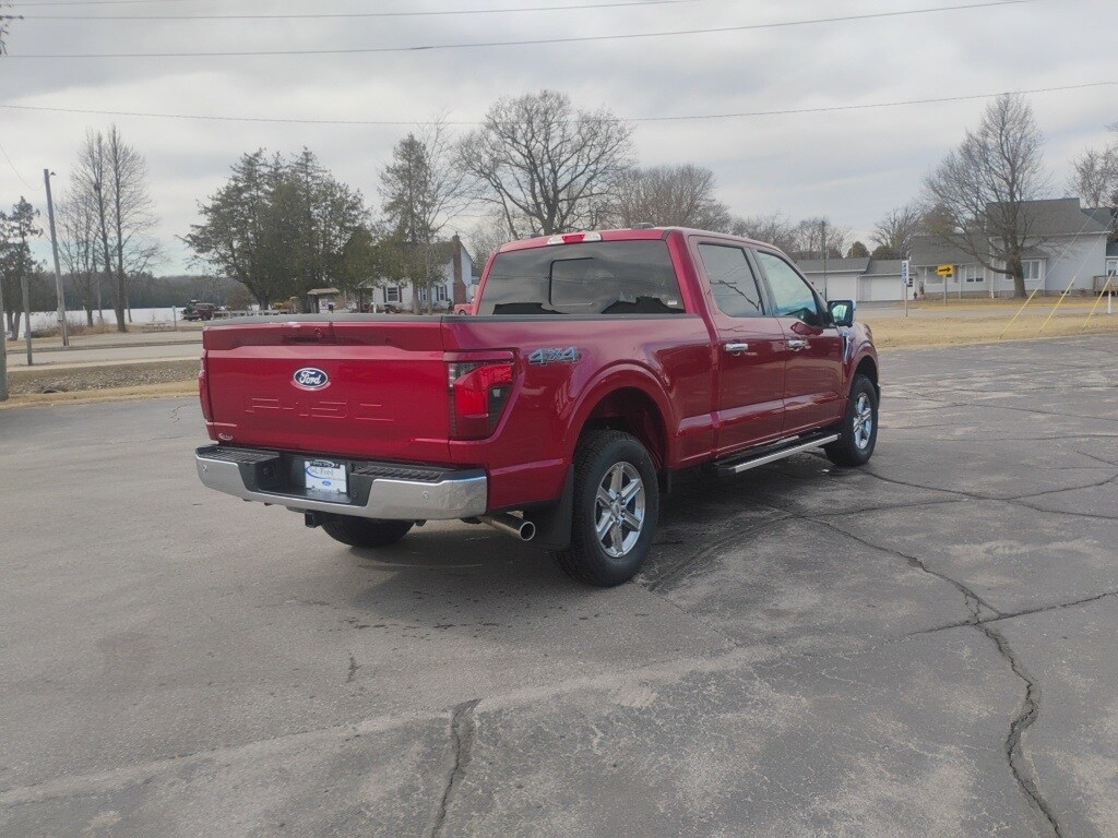 2025 Ford F-150 XLT photo 3