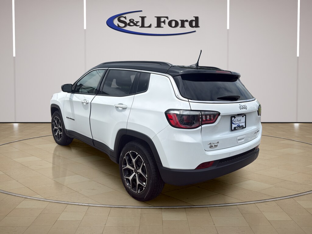 2025 Jeep Compass Limited - Photo 5