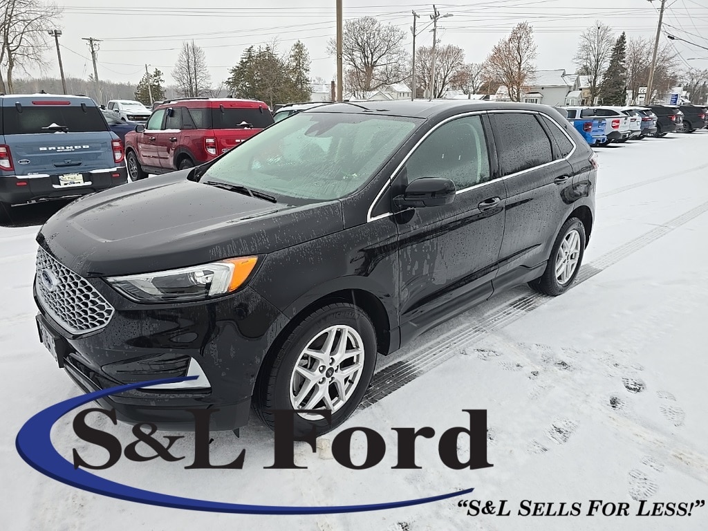 2024 Ford Edge SEL's photo