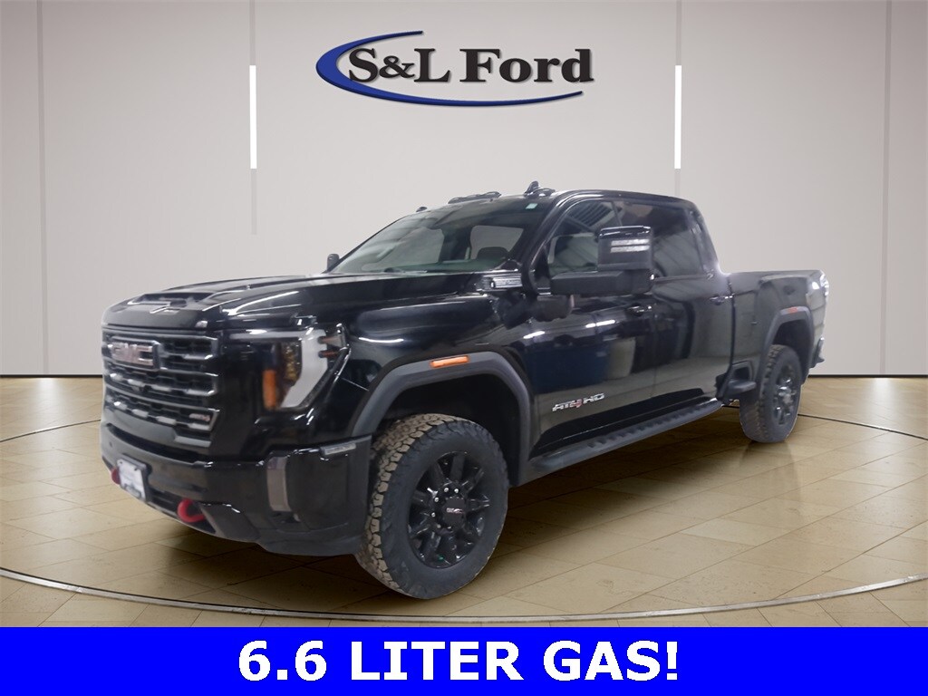 Used 2024 GMC Sierra 2500HD AT4 Crew Cab Short Bed Truck