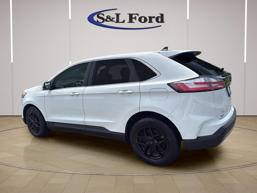 Certified 2024 Ford Edge SEL SUV