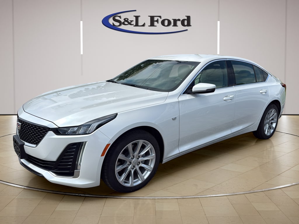 2024 Cadillac CT5 Luxury