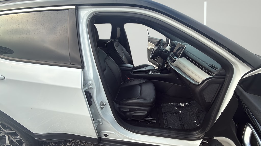 2025 Jeep Compass Limited - Photo 28