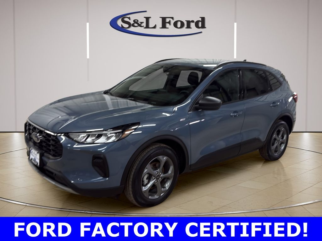 2025 Ford Escape ST-Line