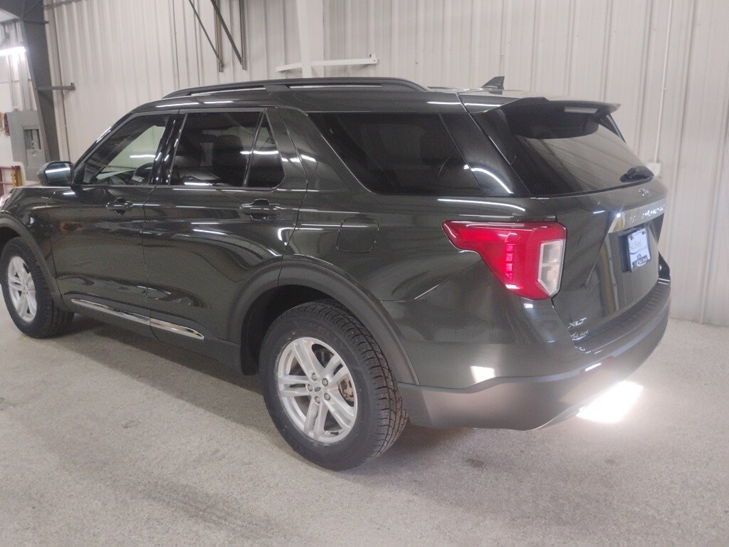 2024 Ford Explorer XLT photo 3
