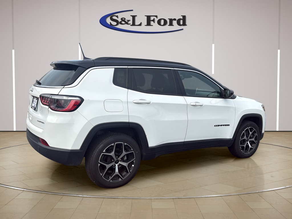 2025 Jeep Compass Limited - Photo 8