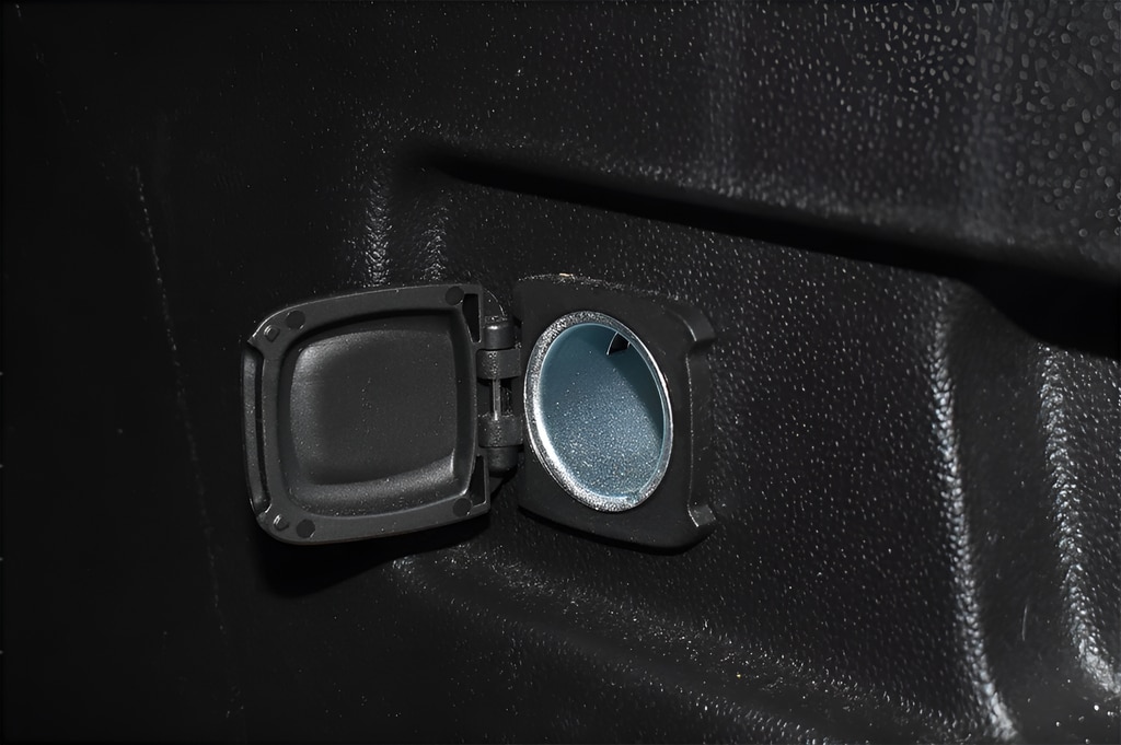 2023 GMC Acadia SLT - Photo 31