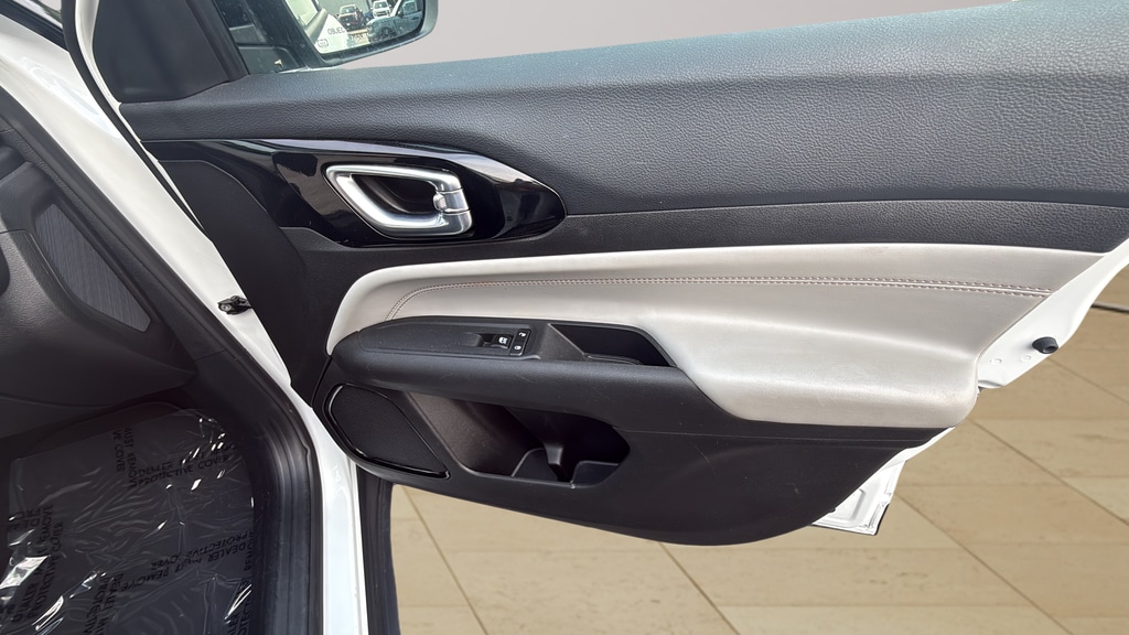 2025 Jeep Compass Limited - Photo 19