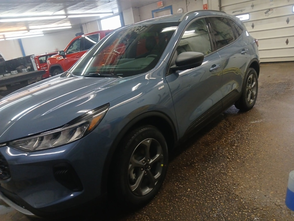 New 2026 Ford Escape ST-Line SUV