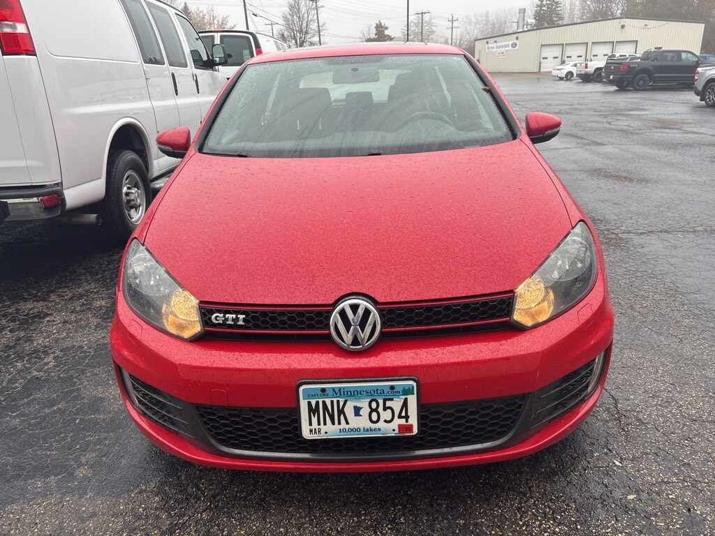 2013 Volkswagen Golf GTI photo 3