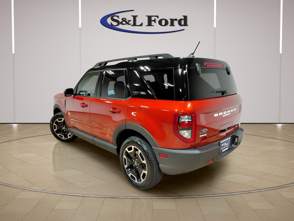 Used 2023 Ford Bronco Sport Outer Banks SUV