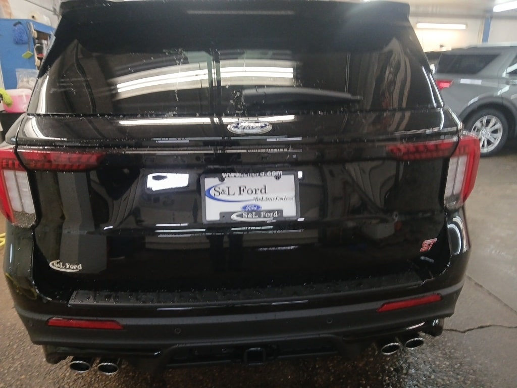 New 2026 Ford Explorer ST SUV