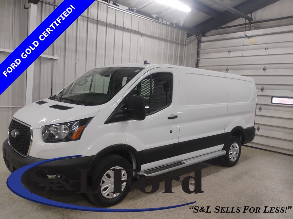 2024 Ford Transit Van Base's photo