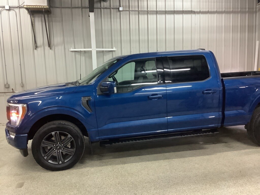 2023 Ford F-150 Lariat photo 2