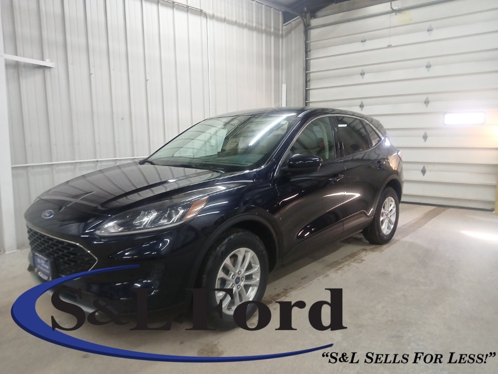 2021 Ford Escape Base's photo