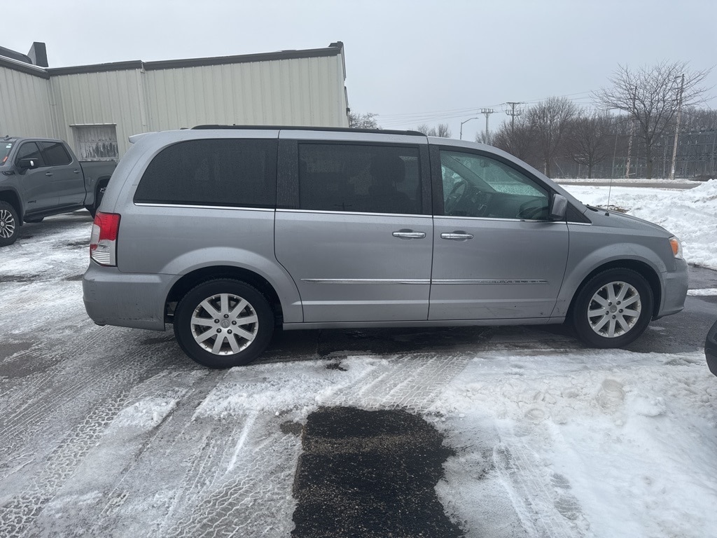 Used 2016 Chrysler Town & Country Touring Passenger Van