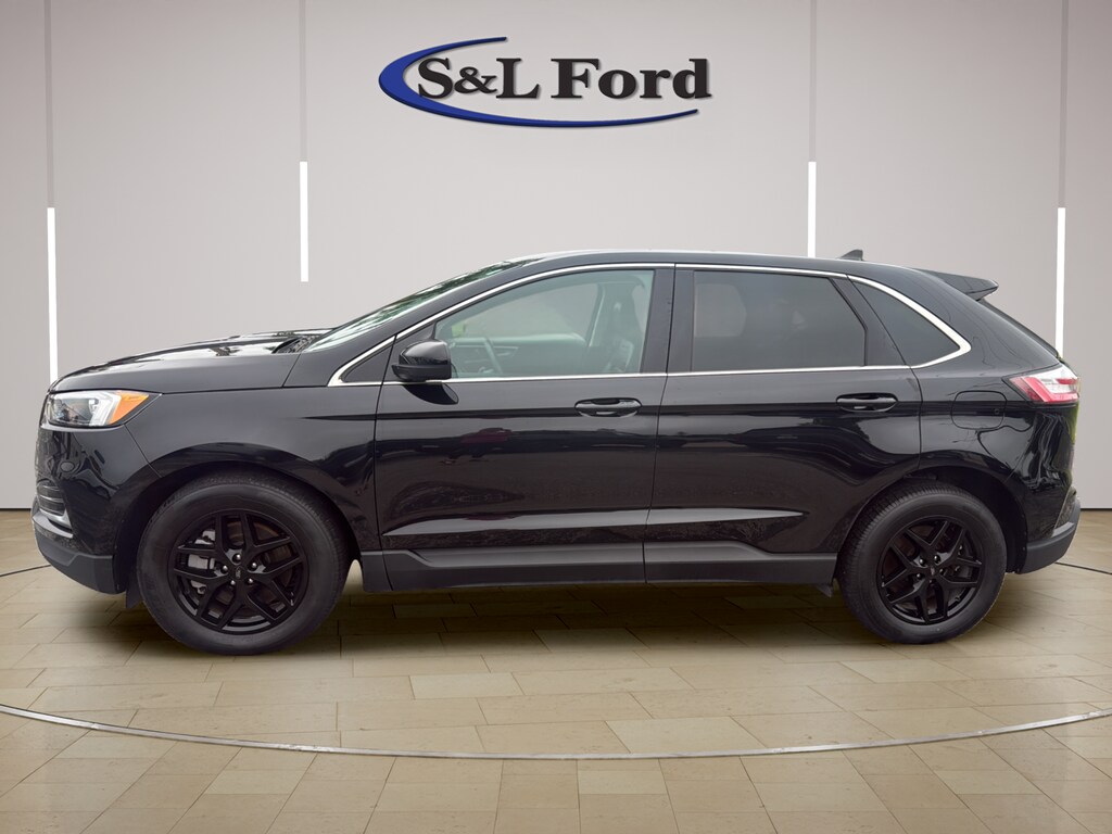 Certified 2024 Ford Edge SEL SUV